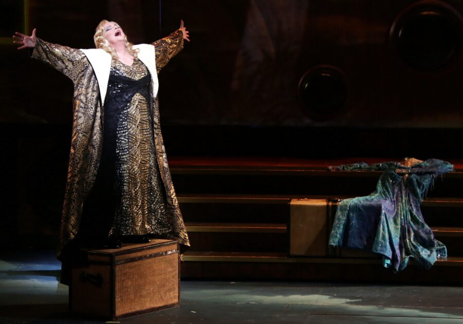 Die Ägyptische Helena, Mailänder Scala, Brescia e Amisano