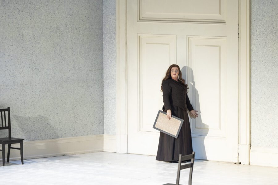 Der Fliegende Holländer, Senta, Opéra Bastille